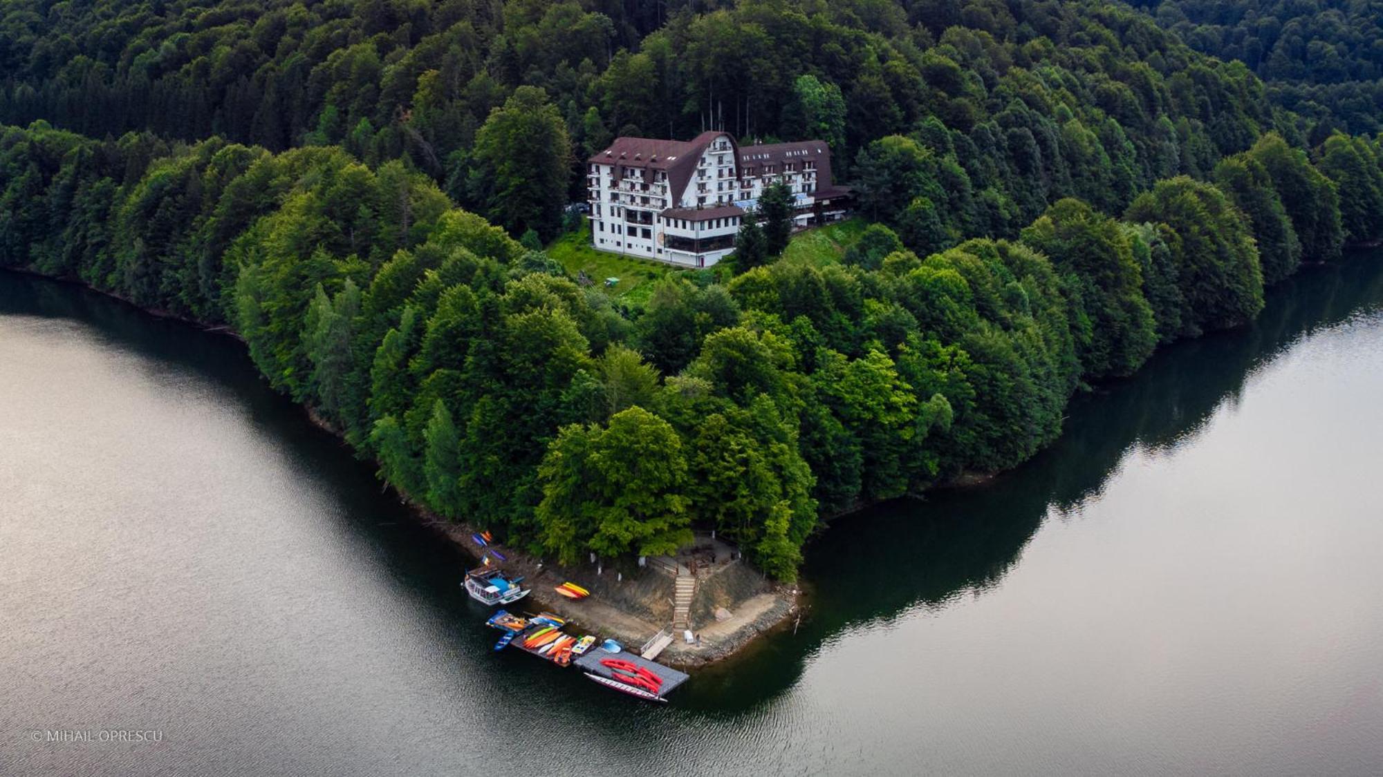 Hotel Valea Cu Pesti Căpăţîneni-Ungureni Exterior foto