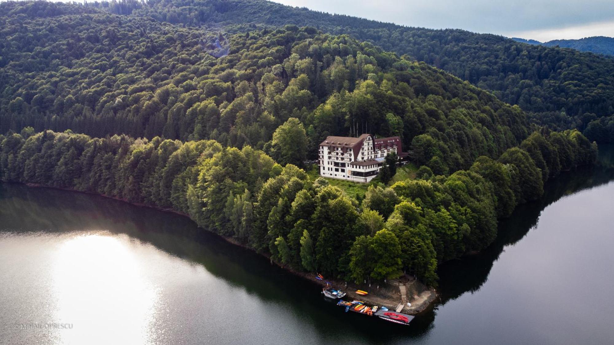 Hotel Valea Cu Pesti Căpăţîneni-Ungureni Exterior foto
