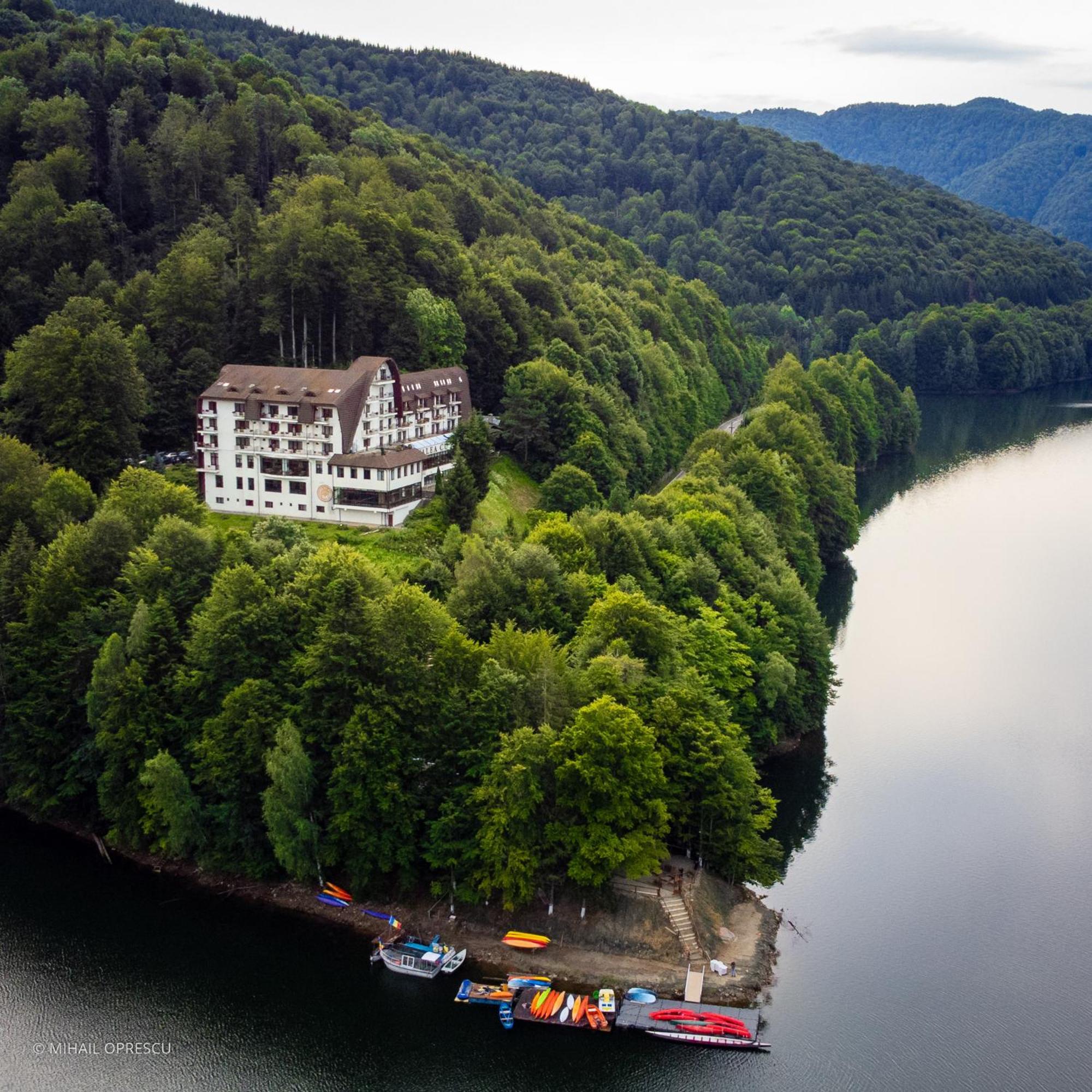Hotel Valea Cu Pesti Căpăţîneni-Ungureni Exterior foto
